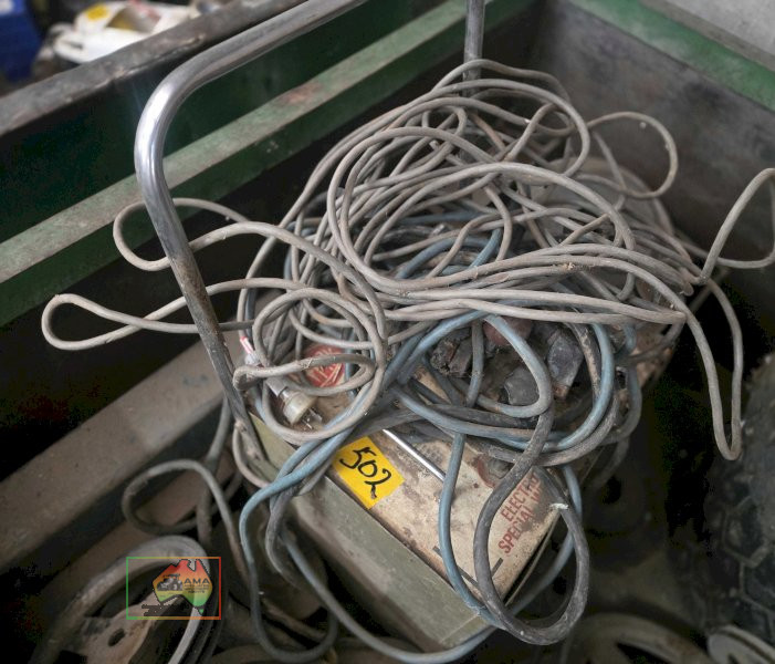 Sovereign Compact 220amp welder - photo 3