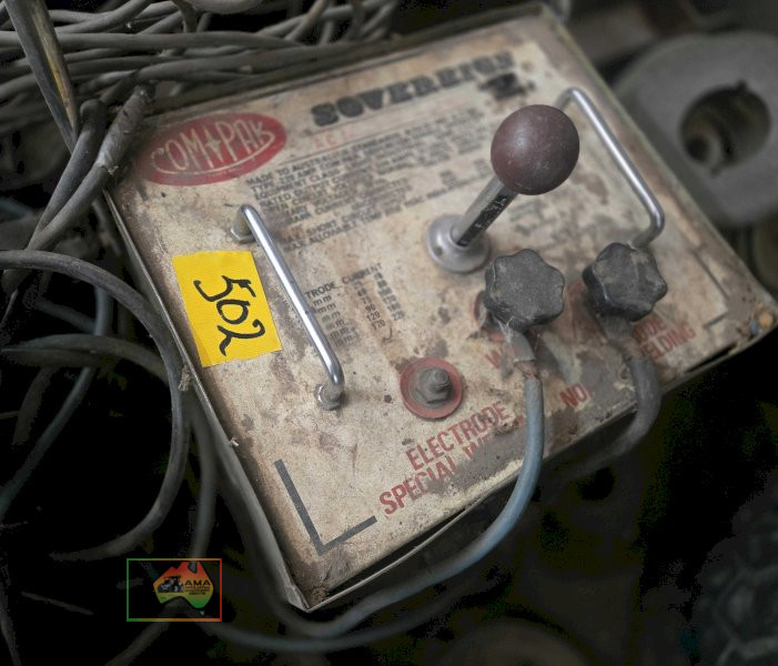 Sovereign Compact 220amp welder - photo 2