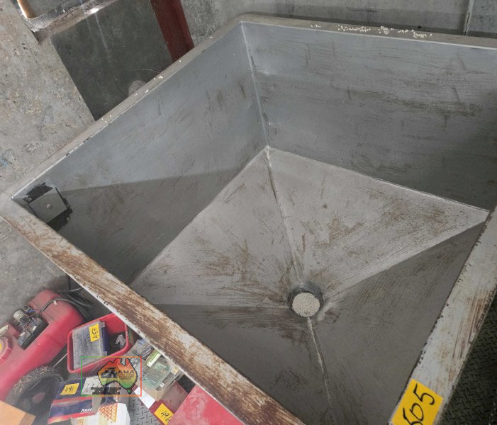 Large steel storage container - photo 2