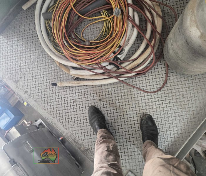 Assorted extension leads and hoses