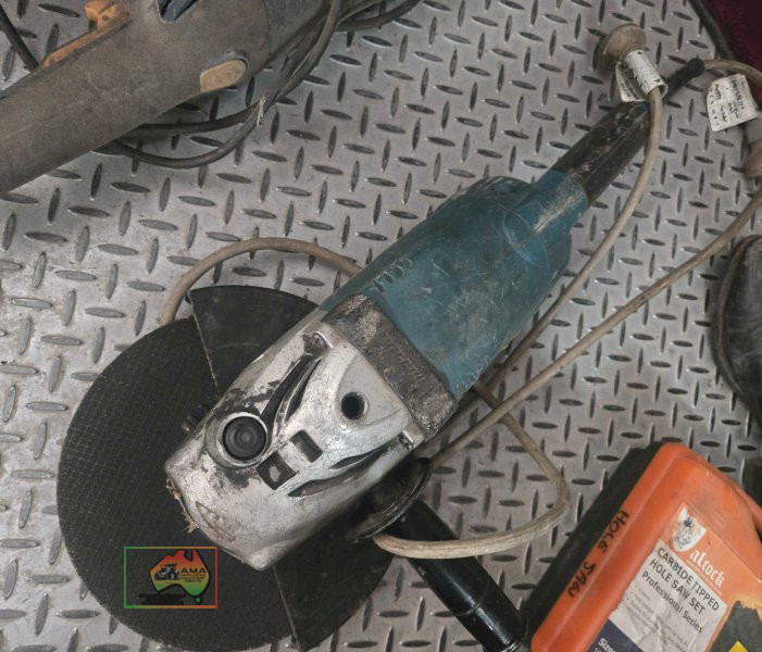2 x 9" grinders - photo 3