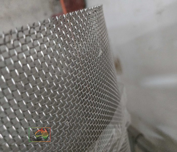 3 rolls of woven stainless steel mesh - photo 5