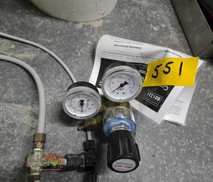 Nitrogen gauges