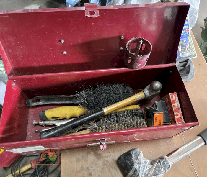 Toolbox of assorted wire brushes , hammers etc - photo 2