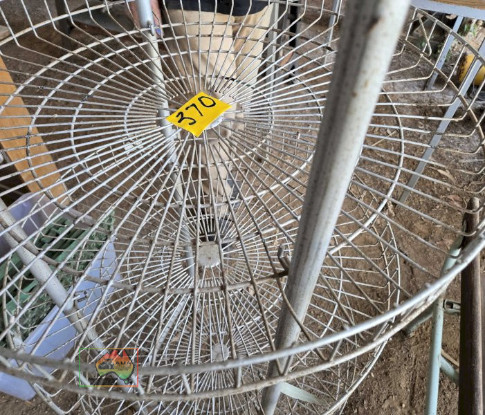 Circular Multi-tiered Drying Rack - photo 3