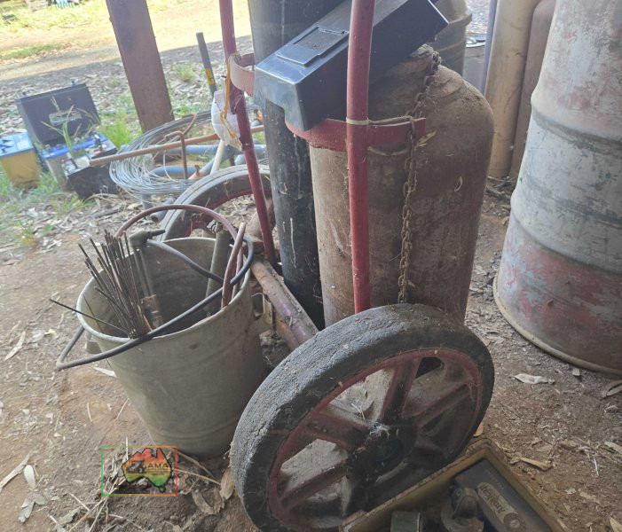 Oxy-acetylene Set on Trolley with Accessories