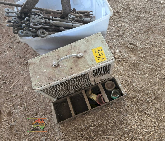 Pigeon Box