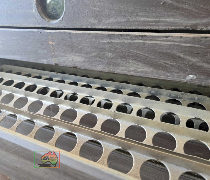 Electric Egg Incubator - photo 4