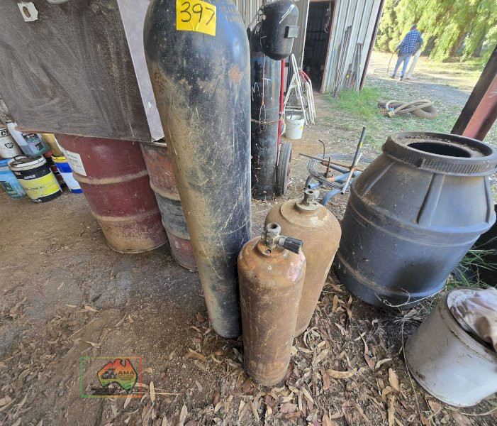 3x Oxy-acetylene Cylinders - photo 2