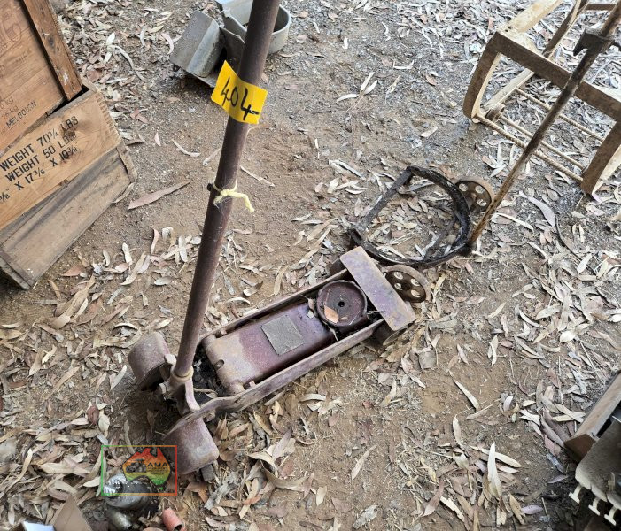 W/shop Trolley Jack & 2 Bottle Jacks - photo 4