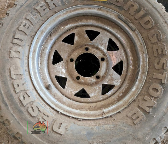 3 Chrome 15" Sunraysia Rims off Ford F-100 (9R15LT) - photo 2