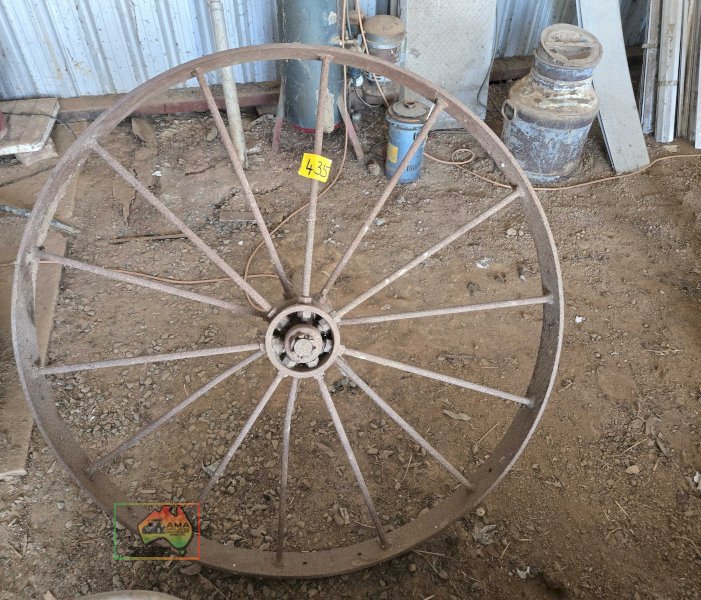 Combine Wheel on Axle - photo 2