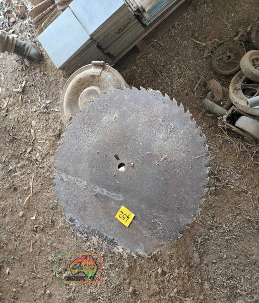 2ft Circular Saw Blade with 1-1/4" hole - photo 4