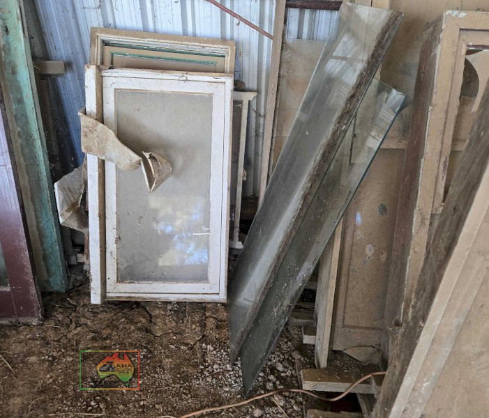 Assorted Double Hung & Box Frame Windows - photo 2