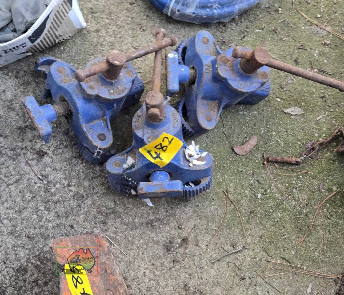 3x Adjustable Clamps - photo 2