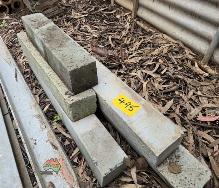 5x Concrete House Stumps