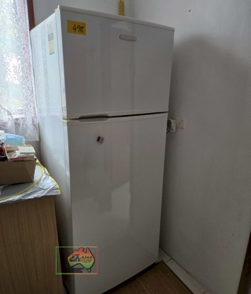 Kelvinator Fridge Freezer, Good Working Cond. - photo 2