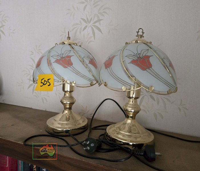 Pair of Bedside Lamps - photo 2
