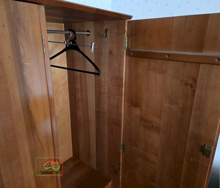 Heritage Furniture Solid Timber Wardrobe with 3 Draws - photo 4