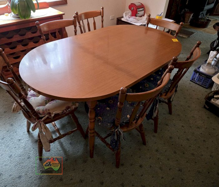Timber Dining Table with 6 Chairs & Cushions - photo 3