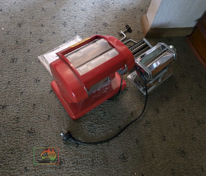 Electric & Manual Pasta Makers - photo 2
