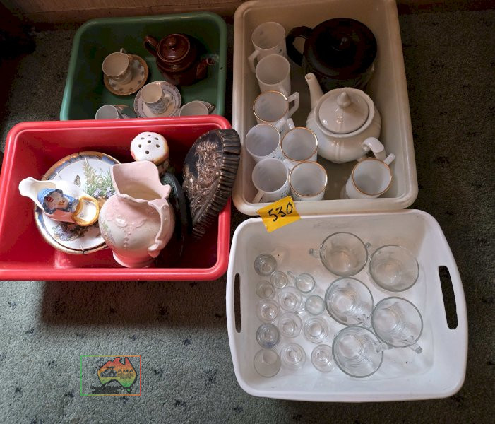 4x Tubs of Assorted Crockery - photo 2
