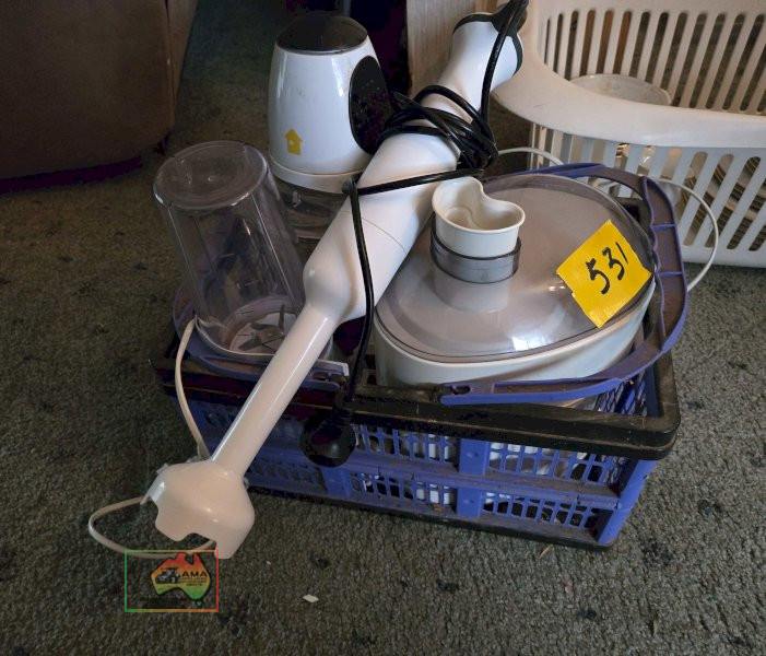 3x Electric Mixers & a Juicer - photo 2