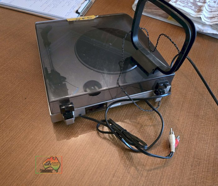 Kenwood Music Turntable (Record Player) - photo 3