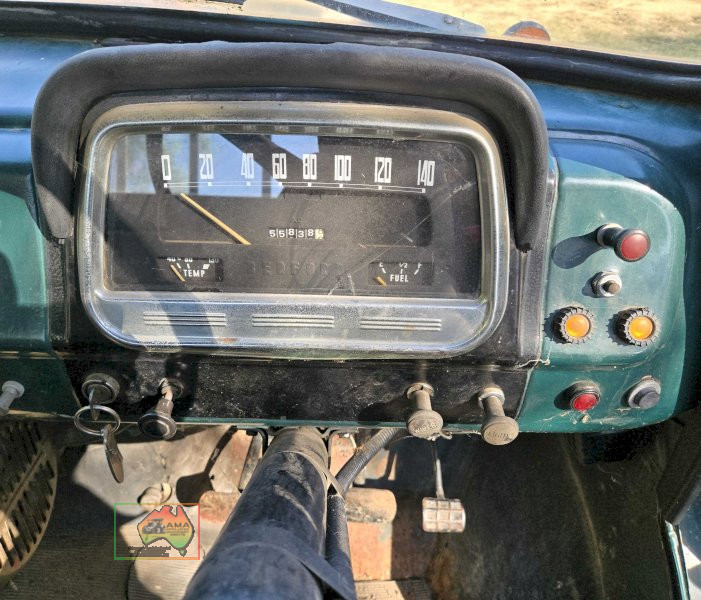 Bedford J3 with Chev Engine - photo 6