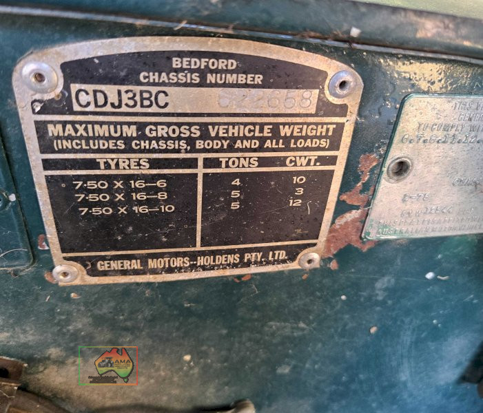 Bedford J3 with Chev Engine - photo 11