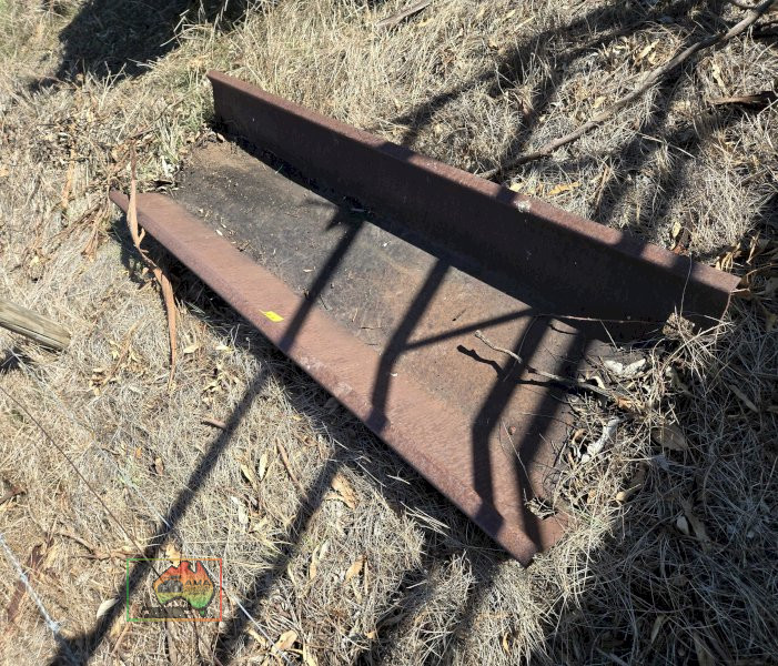 H/duty 6'6" Steel Feed Trough - photo 2