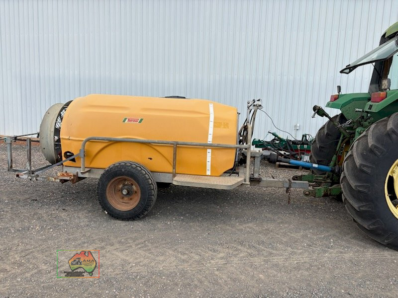 Tornado 2000 airblast orchard sprayer - photo 4