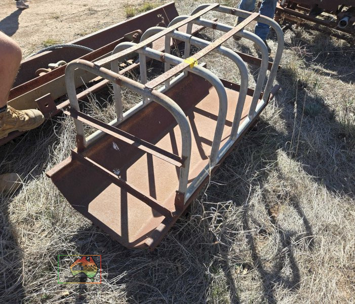 H/duty 6mm Steel Feed trough 4'10" - photo 2