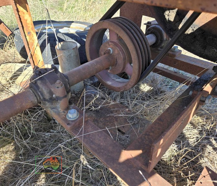 PTO Driven Saw Bench with Dust Blower - photo 7