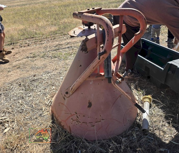 3pl 1/2Ton Super Spreader - photo 3