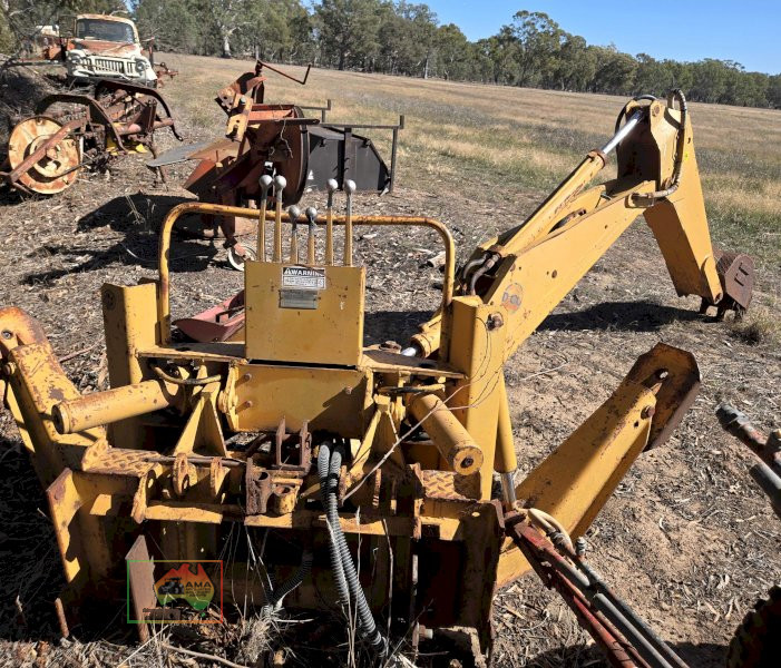 3pl Davis D-130 Backhoe attachment