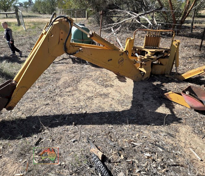 3pl Davis D-130 Backhoe attachment - photo 4