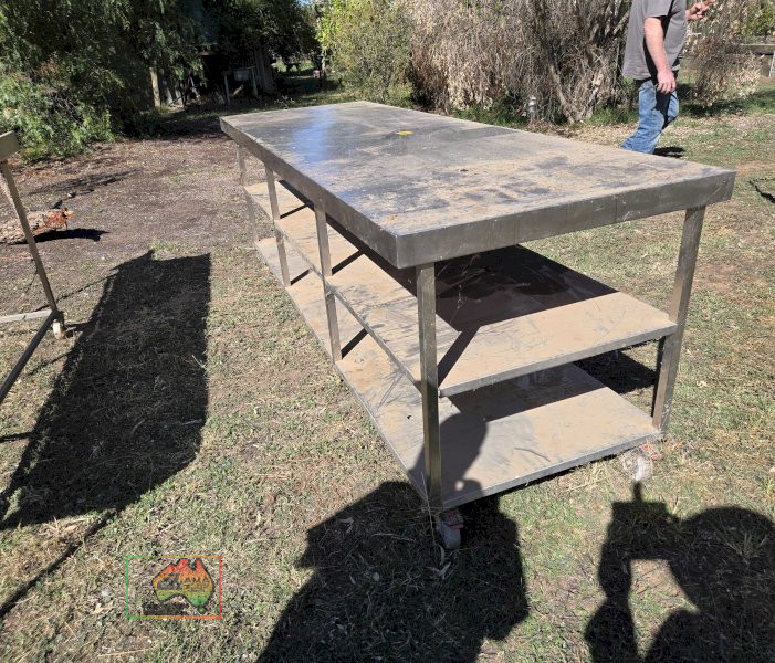 9 x 3ft Food-grade Stainless Prep Bench on Castors - photo 2