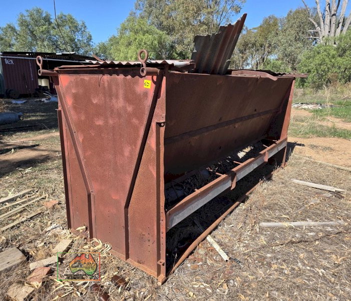 Livestock Grain Feeder 11'7" x 4'