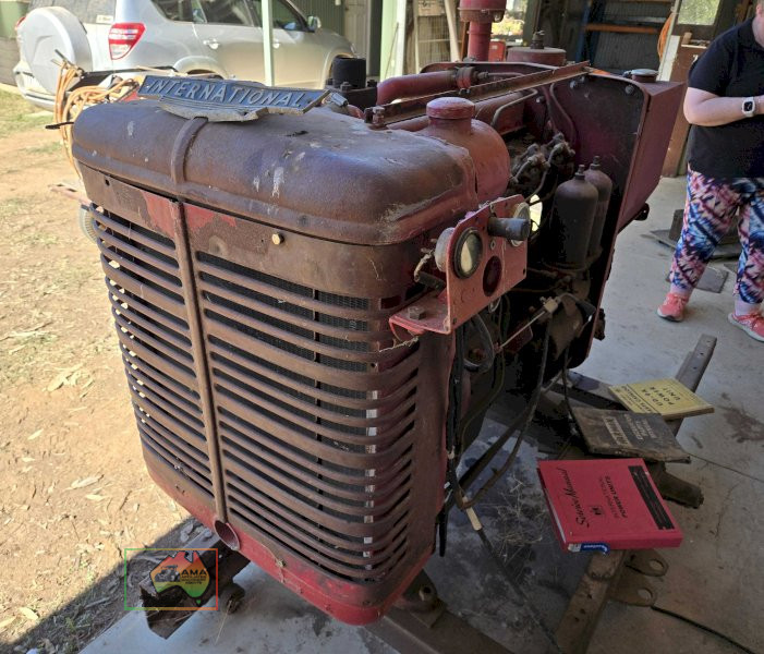 IH UD-9A Power Unit - photo 3