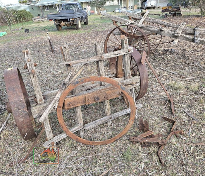 Antique Timber Wagon - photo 3