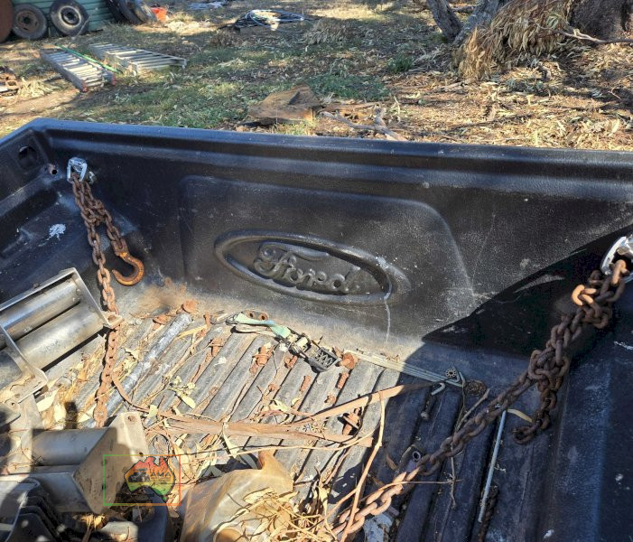 Ford XLT Tub with Plastic Tub Liner - photo 3