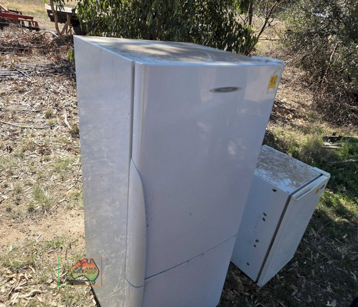 Fisher & Paykel Fridge Freezer - photo 2