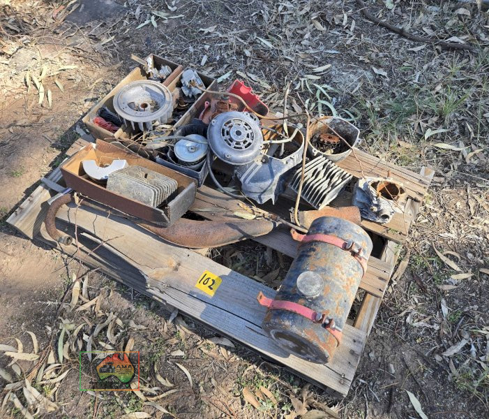 2 Stroke M/cycle Parts - photo 2