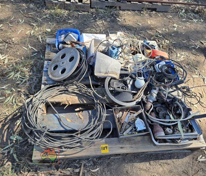 Pallet of Elec. Wiring & Sundries - photo 2