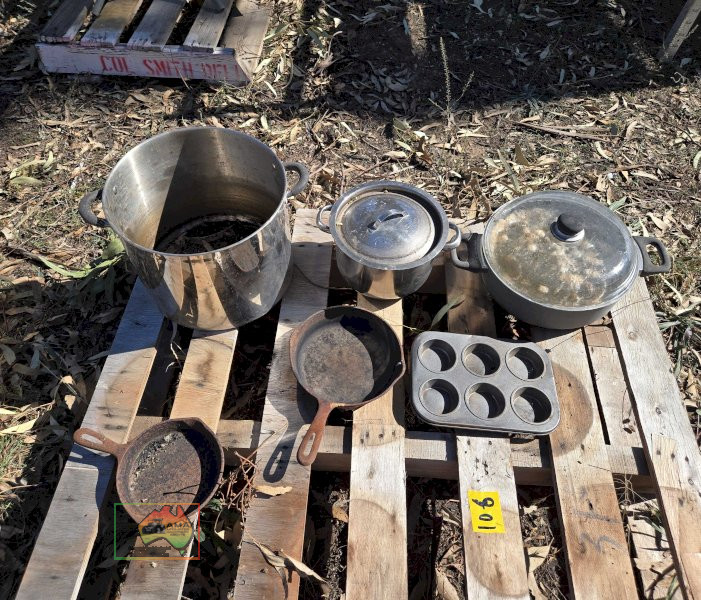 Assorted Cookware