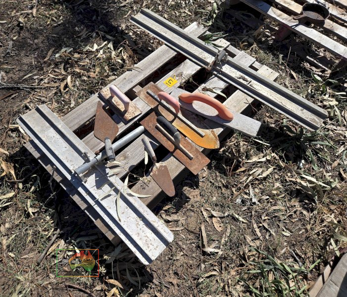 Builder's Concreting Tools - photo 2