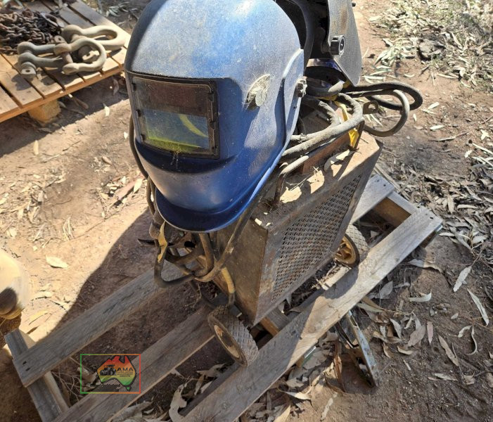 Electric ARC Welder & Welding Helmets - photo 2