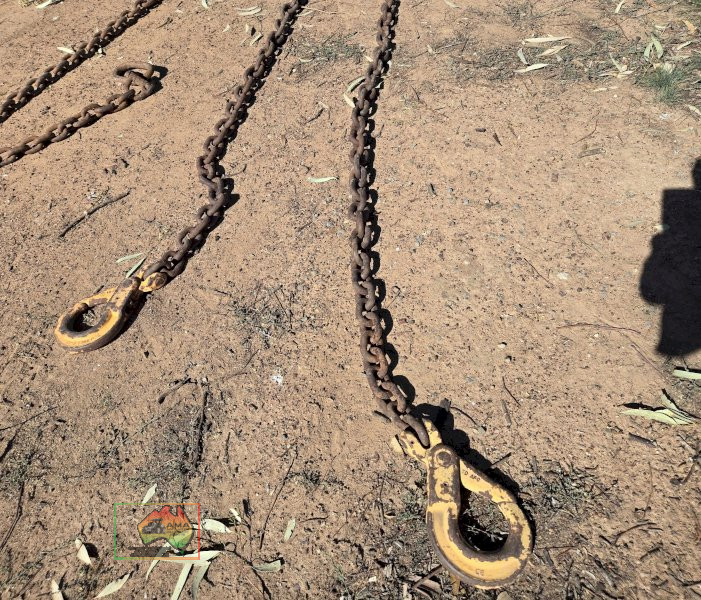 2x 3m H/duty Lifting Chains with Snap Hooks