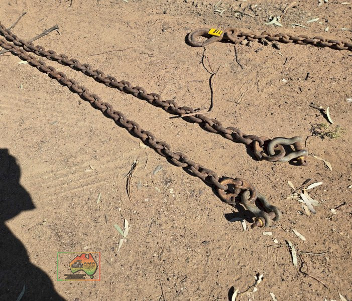 2x 3m H/duty Lifting Chains with D-Shackles